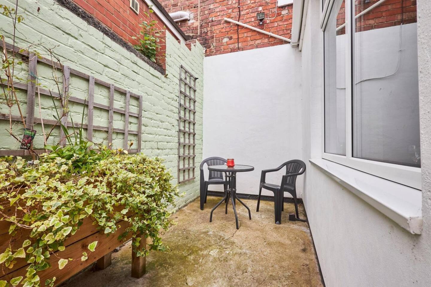 Pass The Keys Modern Home In A Seaside Town Seaham Exterior foto